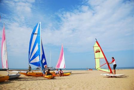 фото отеля Jetwing Beach