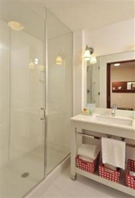 фото отеля Four Points by Sheraton Jacksonville Baymeadows