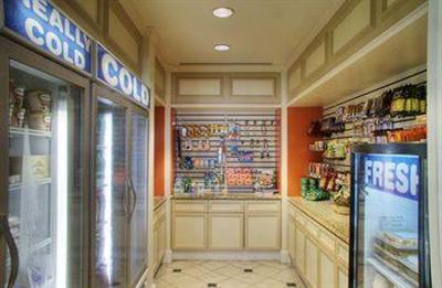 фото отеля Hilton Garden Inn Orlando at SeaWorld