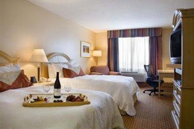 фото отеля Hilton Garden Inn Orlando at SeaWorld