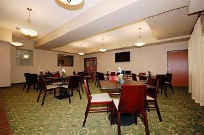 фото отеля BEST WESTERN Parkersville Inn & Suites