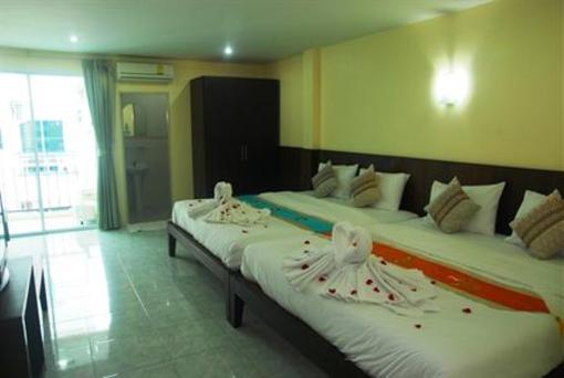 фото отеля Patong Palm Guesthouse