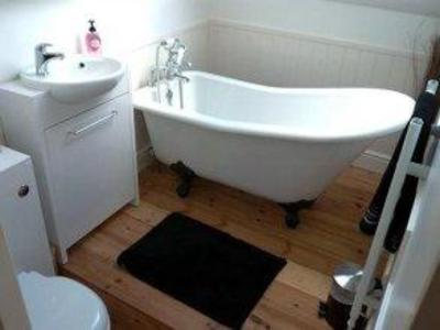 фото отеля Linnies York B&B
