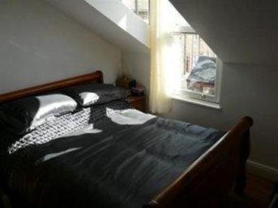 фото отеля Linnies York B&B