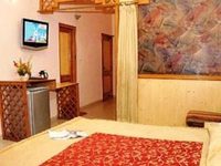 Jullundur Hotel $ Resturant