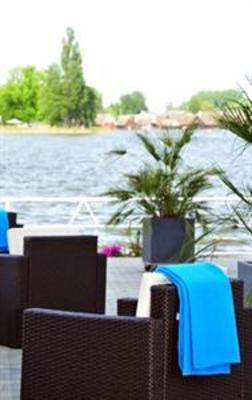 фото отеля Müritzterrasse