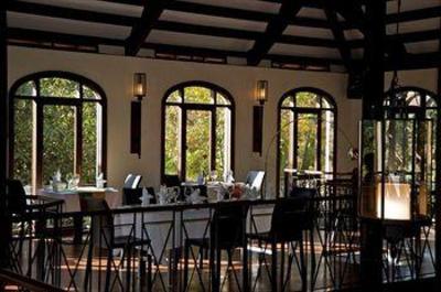 фото отеля Heritage Suites Hotel