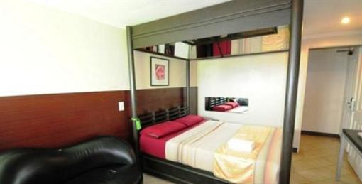 фото отеля Mariposa Budget Hotel Marikina
