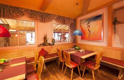 фото отеля Landhotel May-Hof