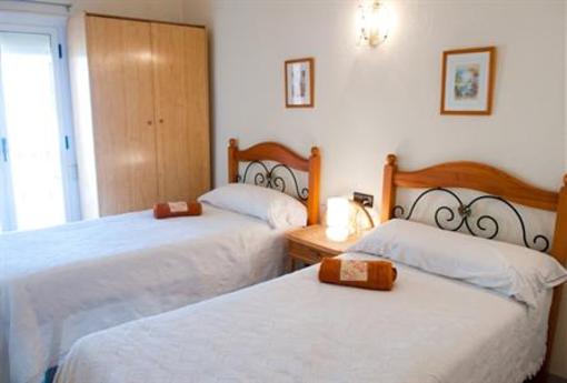 фото отеля Hostal de Caldes