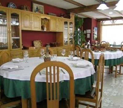 фото отеля Hostal Playa de Lago