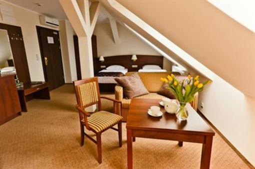 фото отеля Hotel Korel