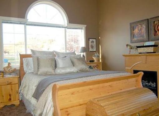 фото отеля The Stone Gate Inn Bed & Breakfast