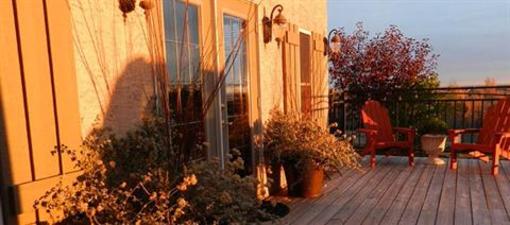 фото отеля The Stone Gate Inn Bed & Breakfast