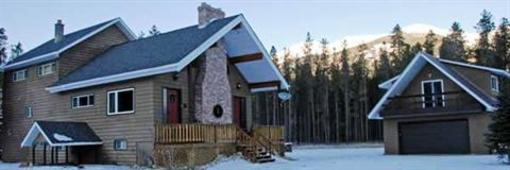фото отеля Glacier Inn Tete Jaune