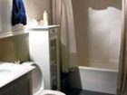 фото отеля Glacier Inn Tete Jaune