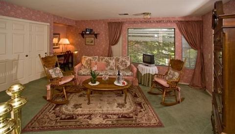 фото отеля Abella Garden Inn Bed & Breakfast