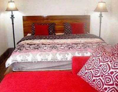 фото отеля Hasanah Guest House