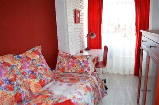 фото отеля Bestay Moncloa