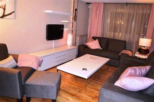 фото отеля Bestay Moncloa
