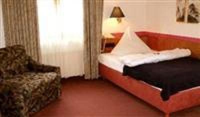 фото отеля Comfort Inn Frankfurt Karben