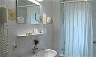 фото отеля Comfort Inn Frankfurt Karben
