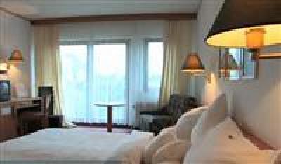фото отеля Comfort Inn Frankfurt Karben