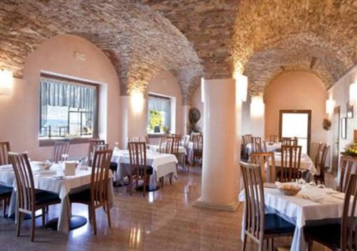 фото отеля Pai Hotel Torri del Benaco