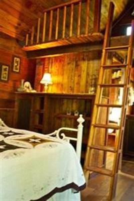 фото отеля Silver Sycamore Bed and Breakfast