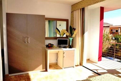 фото отеля Gil's Hotel