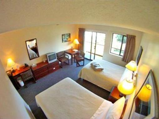 фото отеля Tofino Motel Harbourview