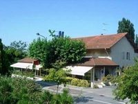 Logis Hotel De France Saint-Cergues