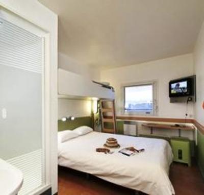 фото отеля Ibis Budget Villeneuve Le Roi