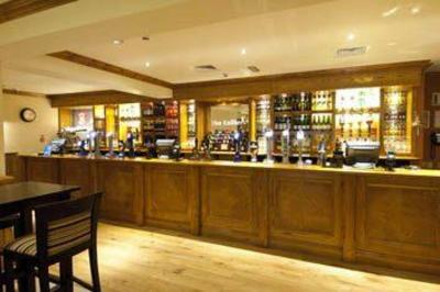 фото отеля Premier Inn Rugeley