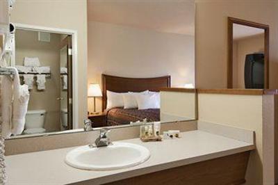 фото отеля Red Lion Inn & Suites McMinnville