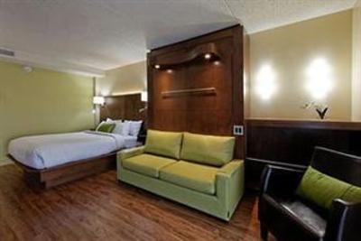 фото отеля Hotel & Suites Normandin