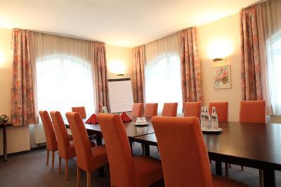 фото отеля Maximilian Garni Hotel
