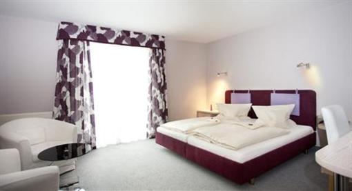 фото отеля Maximilian Garni Hotel