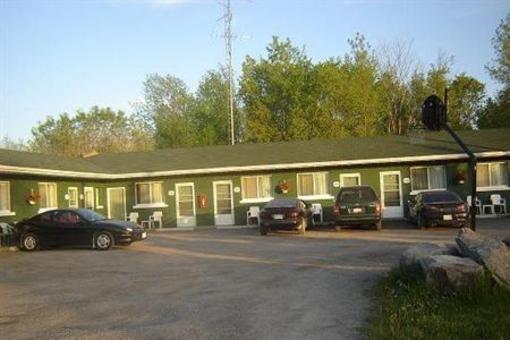 фото отеля Carriage Inn Motel