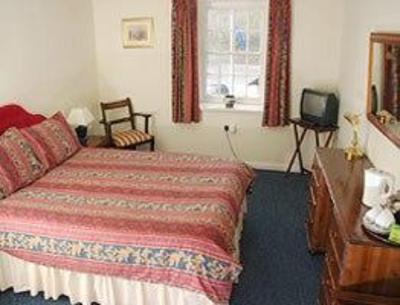 фото отеля Foxhunters Inn Braunton