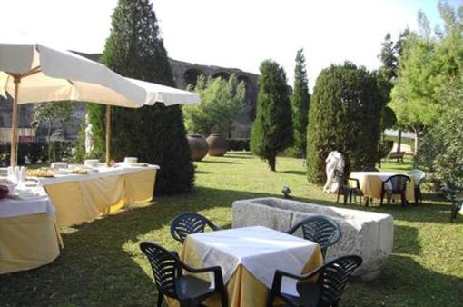 фото отеля Albergo Teatro Romano