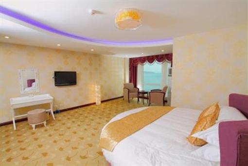 фото отеля Longgang Seaview Hotel