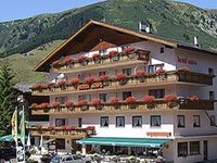 Hotel Mira