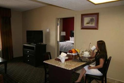 фото отеля Hampton Inn & Suites Houston Clear Lake Webster