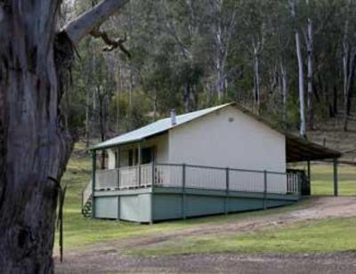 фото отеля Goomburra Forest Retreat