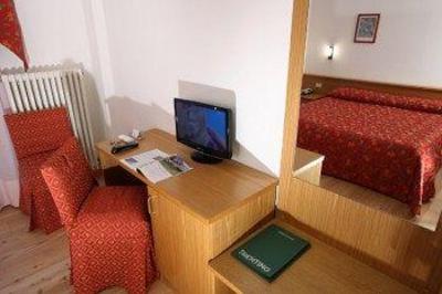 фото отеля Garni Lago Nembia Hotel San Lorenzo in Banale