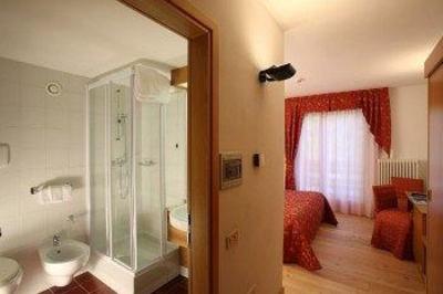 фото отеля Garni Lago Nembia Hotel San Lorenzo in Banale