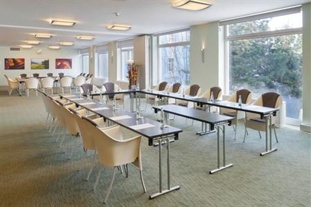фото отеля Holiday Inn Prague Congress Centre