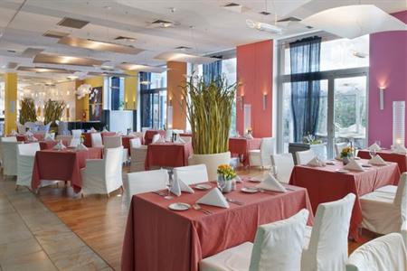 фото отеля Holiday Inn Prague Congress Centre
