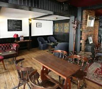 фото отеля Queen's Head Inn